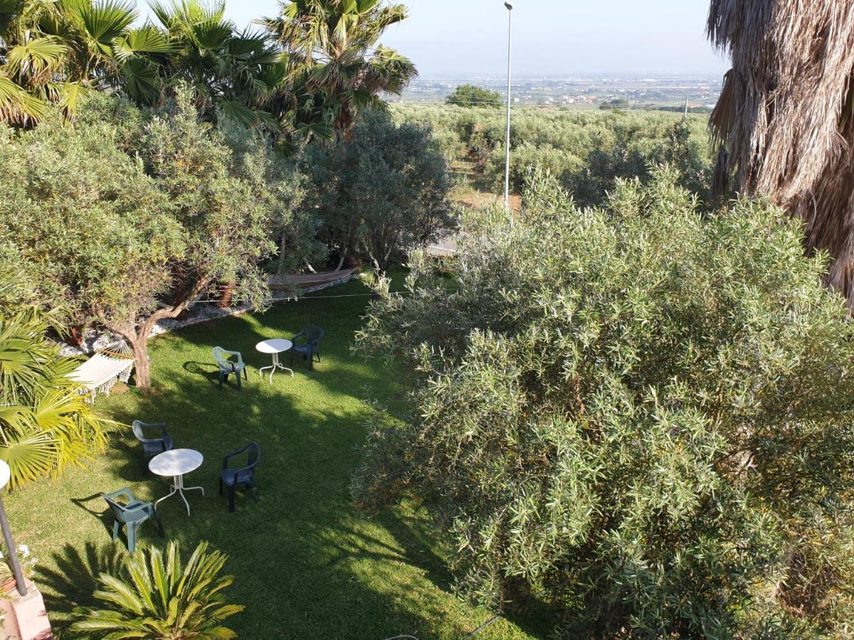B&B Villa Del Sole Gizzeria Kültér fotó