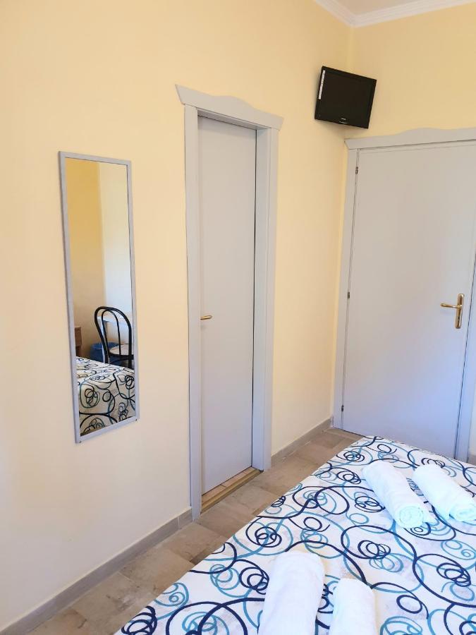 B&B Villa Del Sole Gizzeria Kültér fotó