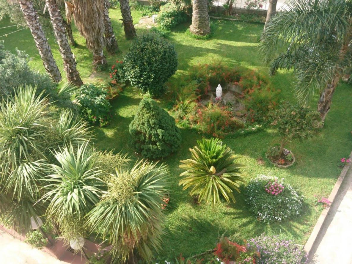 B&B Villa Del Sole Gizzeria Kültér fotó